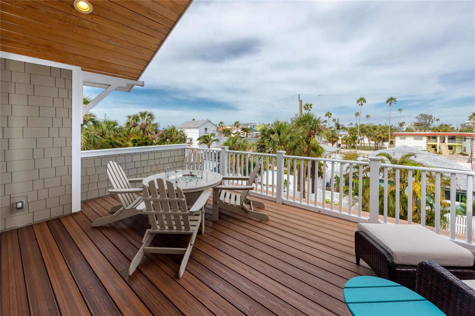 MOREY BEACH - Residential