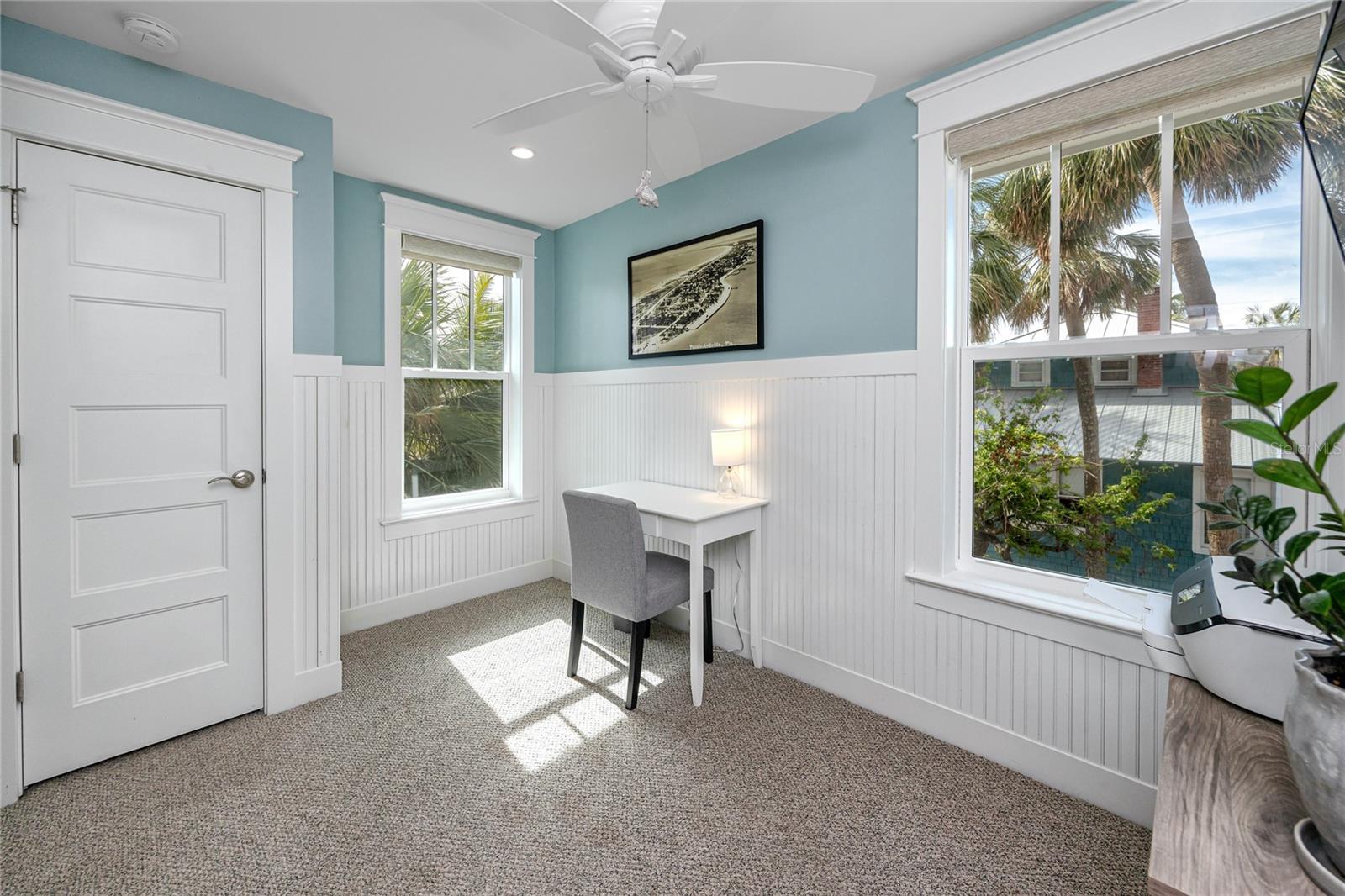 MOREY BEACH - Residential