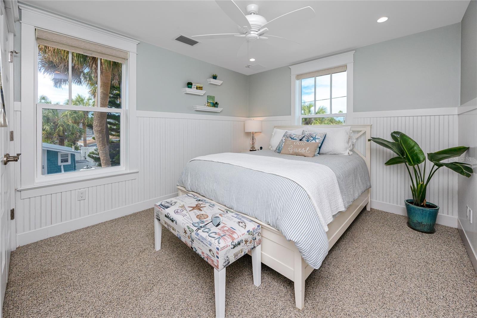 MOREY BEACH - Residential