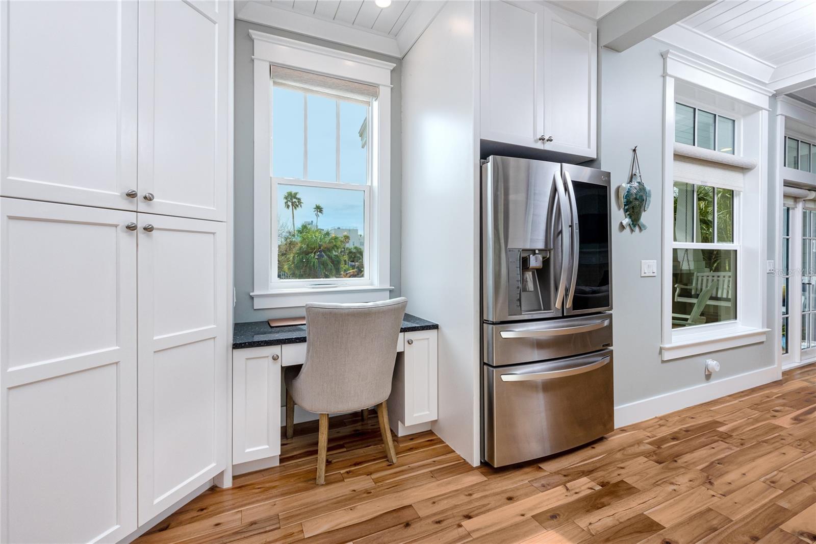 MOREY BEACH - Residential