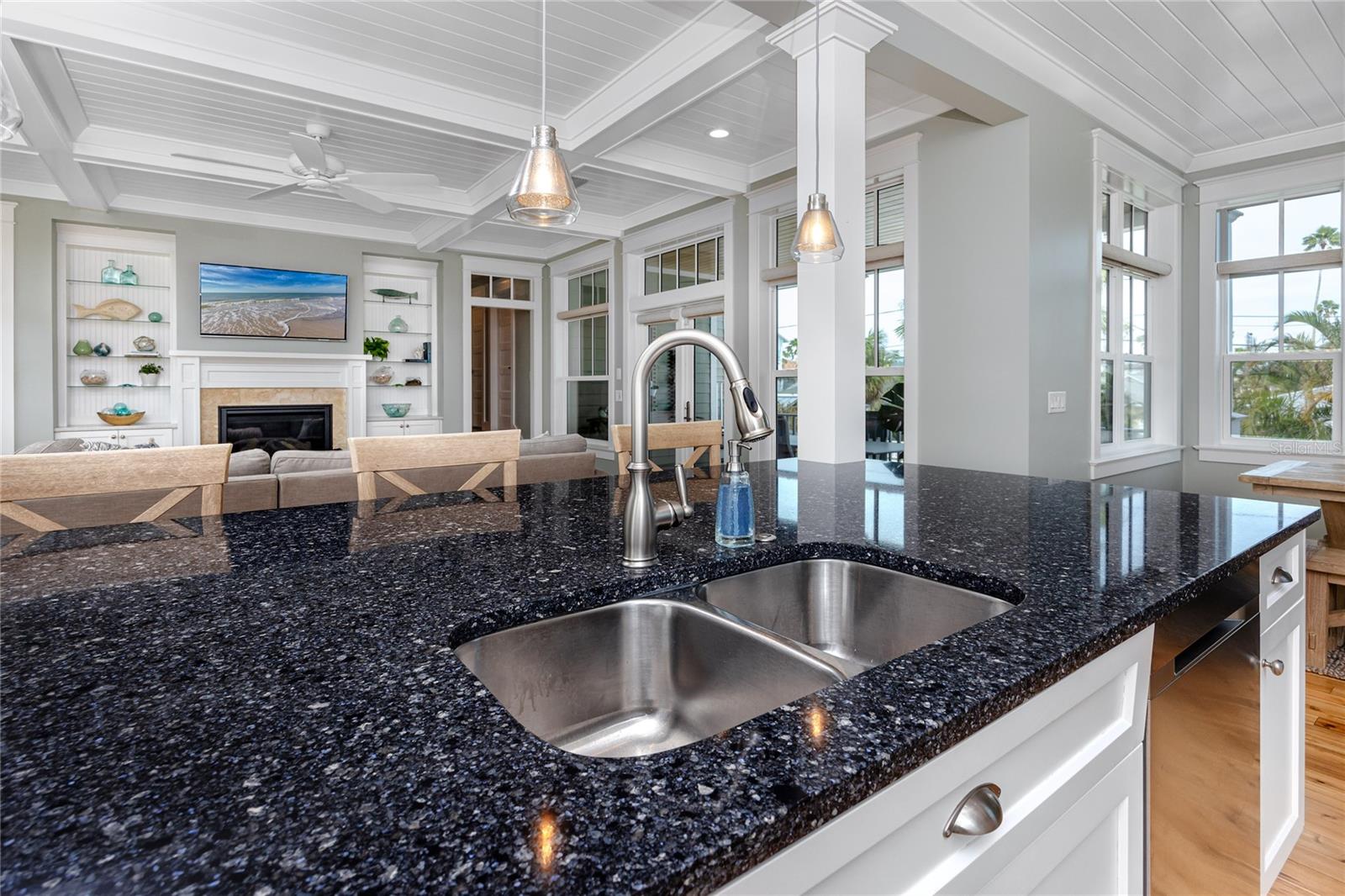 MOREY BEACH - Residential