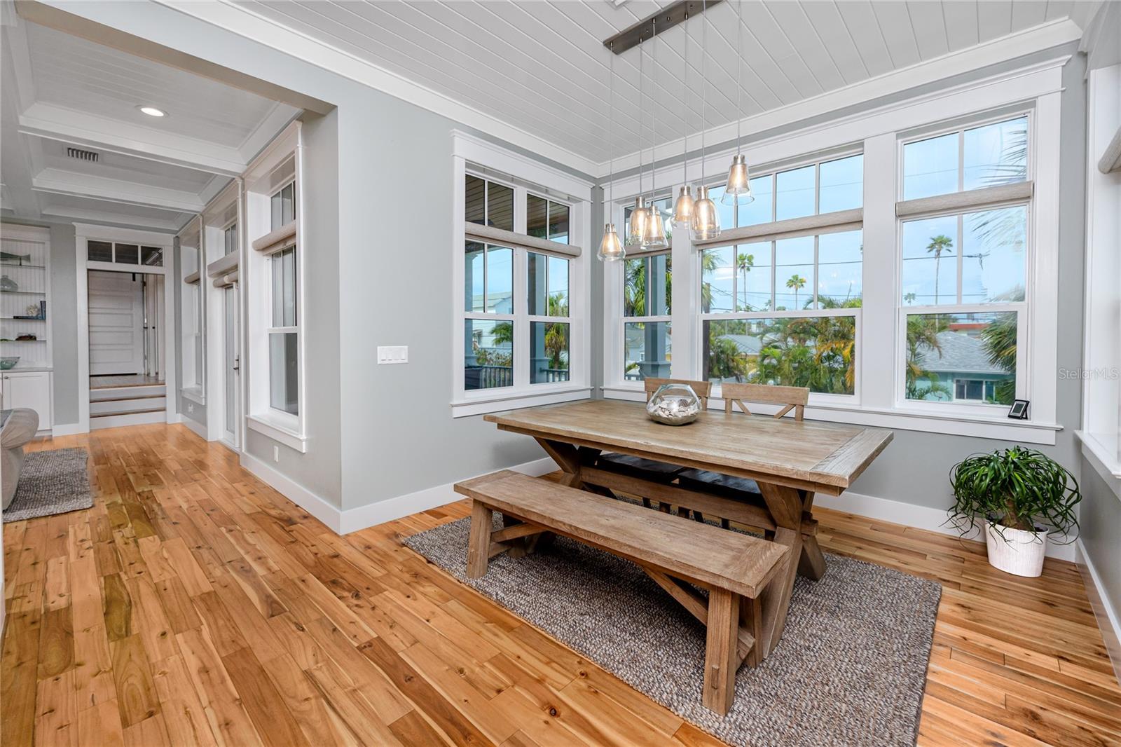 MOREY BEACH - Residential