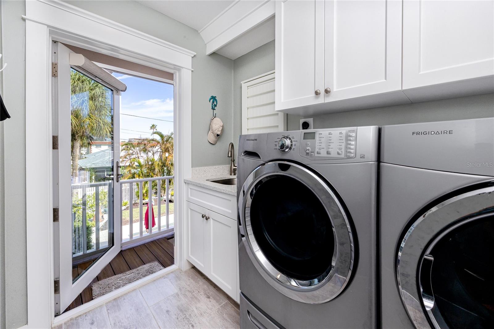 MOREY BEACH - Residential