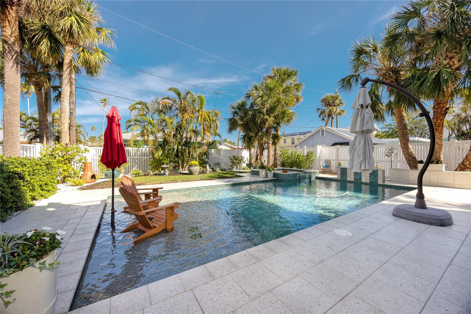 MOREY BEACH - Residential