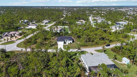 A home in PORT CHARLOTTE