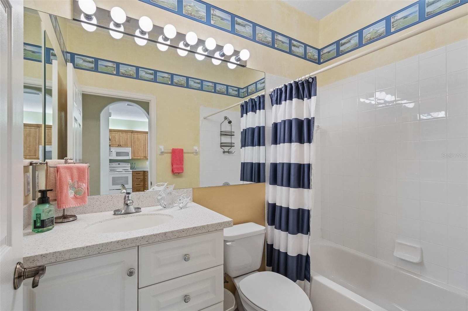 ROSEDALE 8 WESTBURY LAKES - Residential