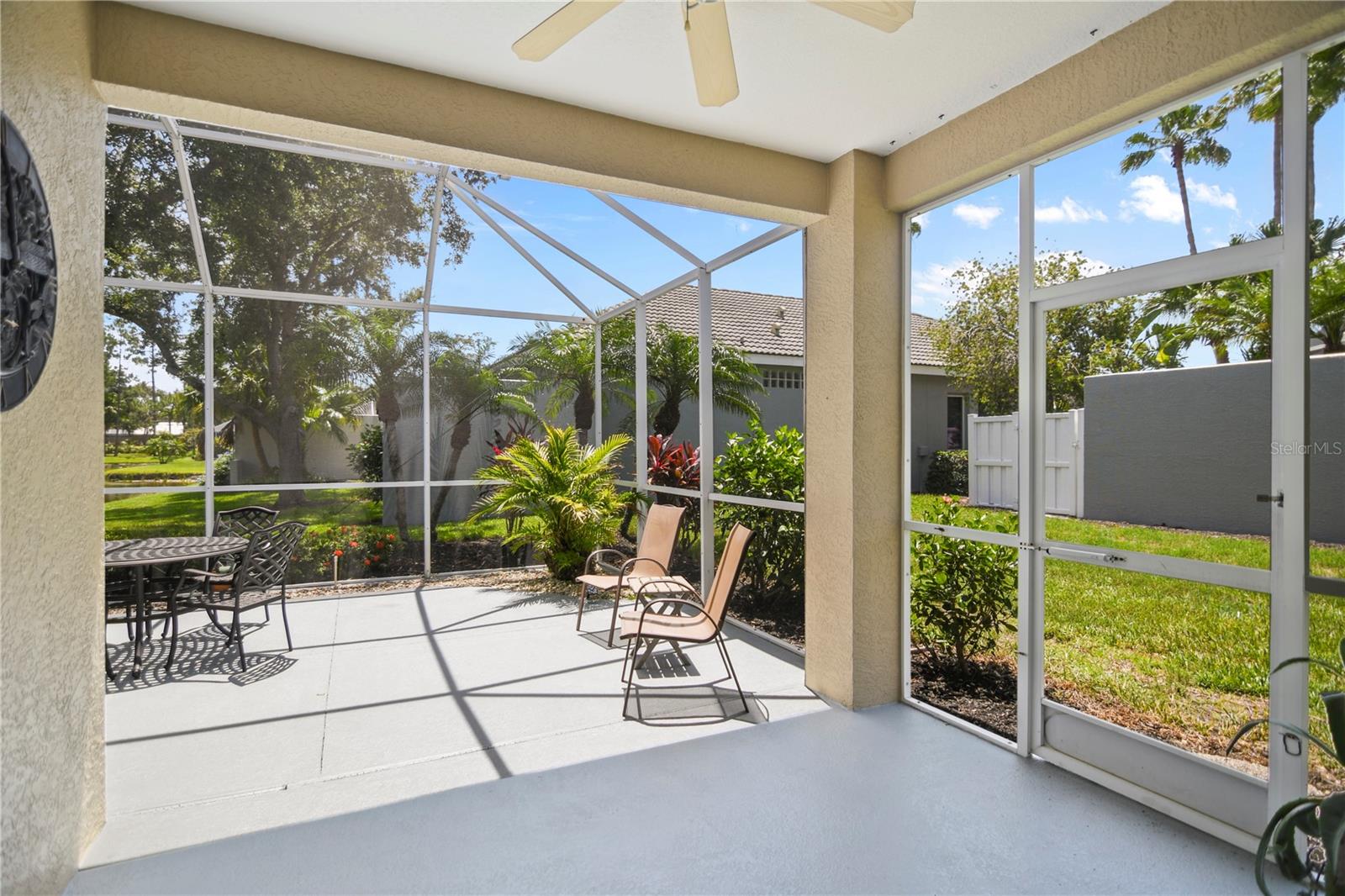 ROSEDALE 8 WESTBURY LAKES - Residential