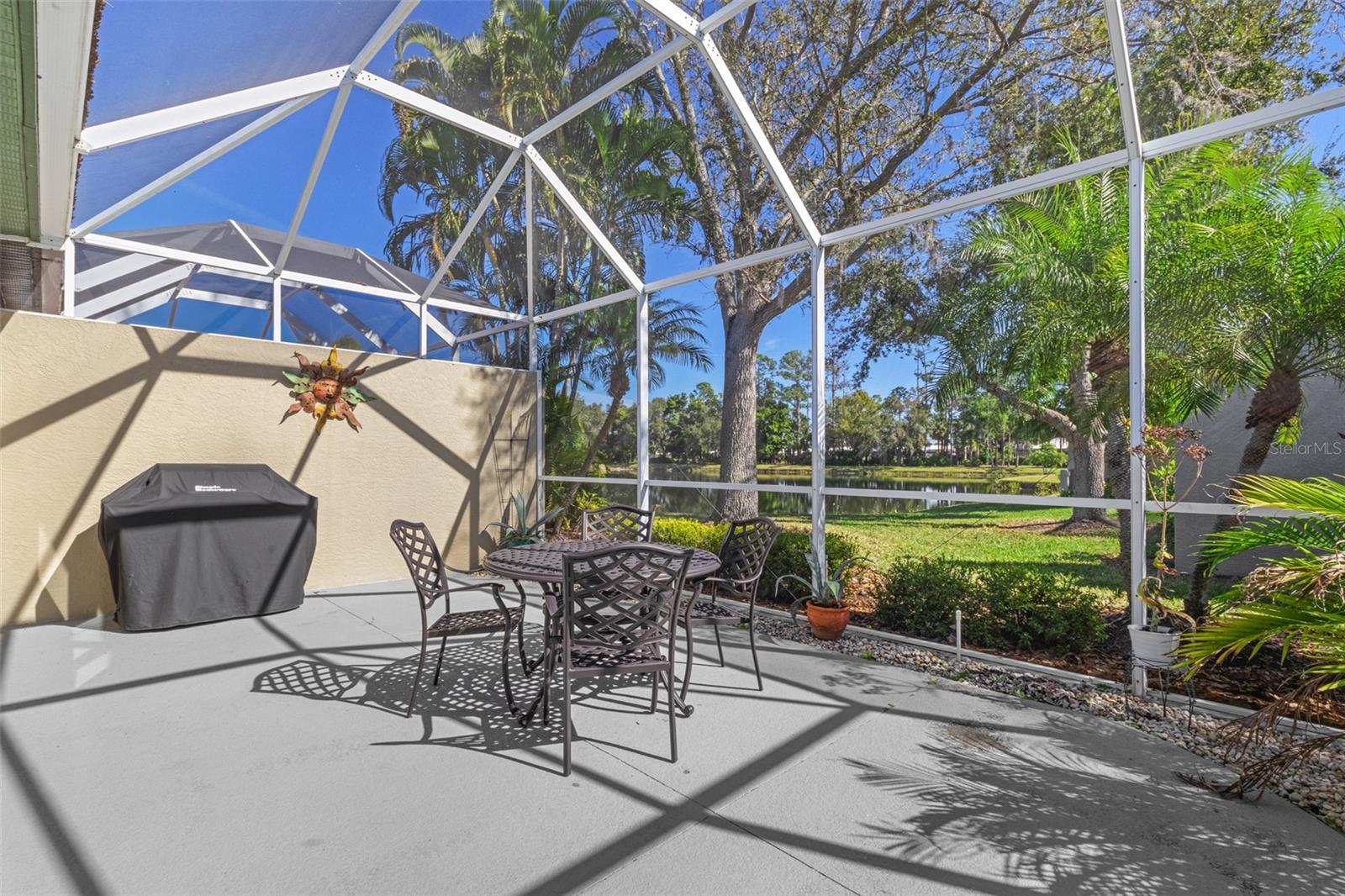 ROSEDALE 8 WESTBURY LAKES - Residential