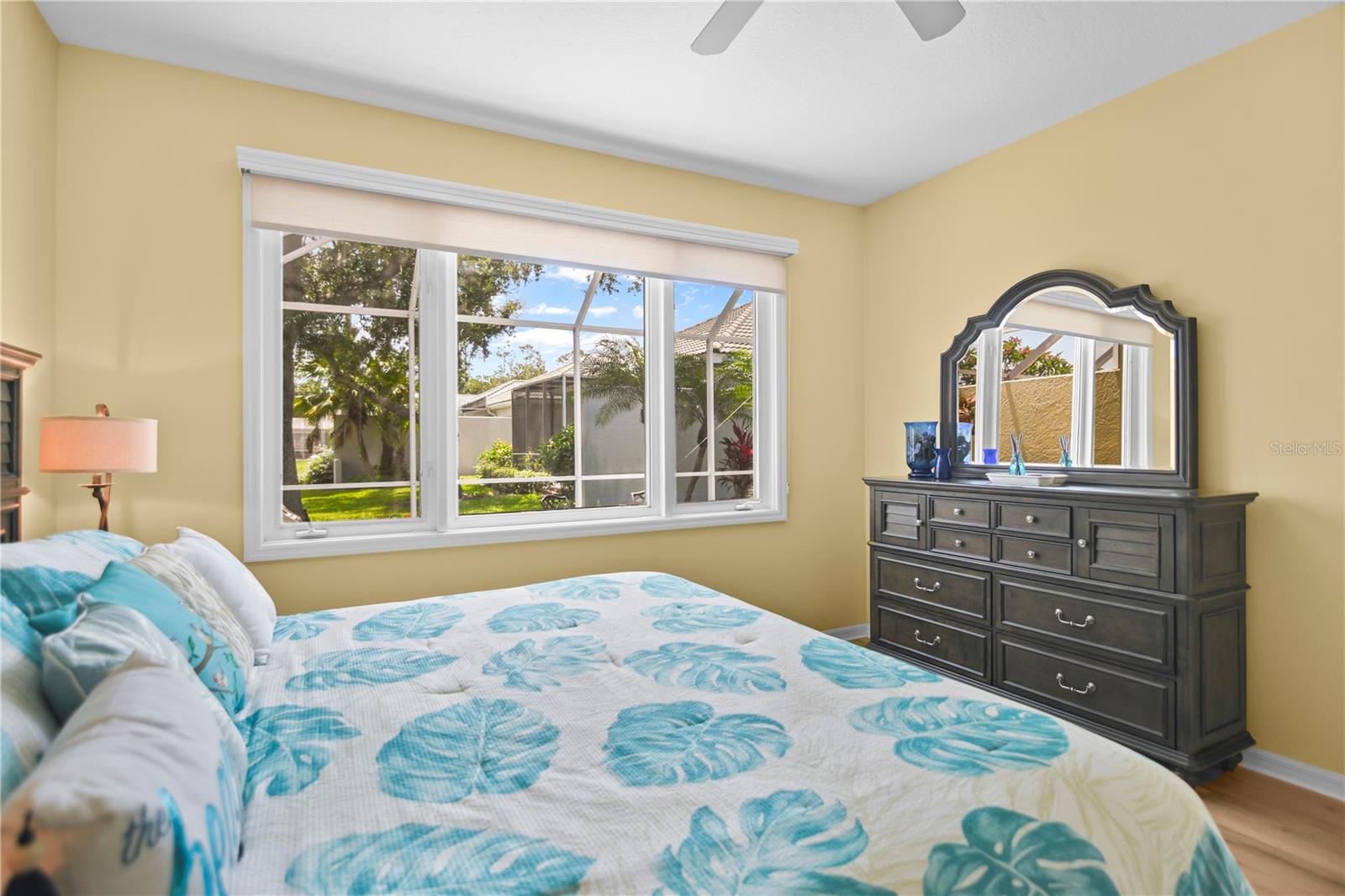 ROSEDALE 8 WESTBURY LAKES - Residential