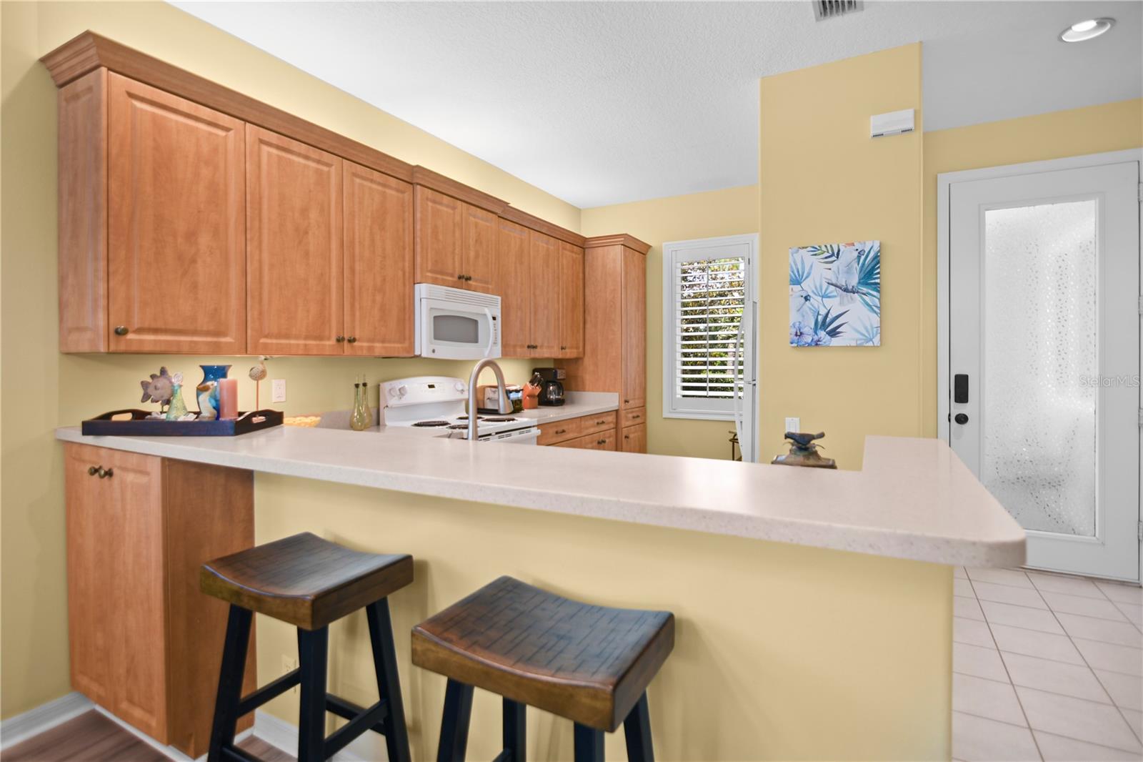 ROSEDALE 8 WESTBURY LAKES - Residential