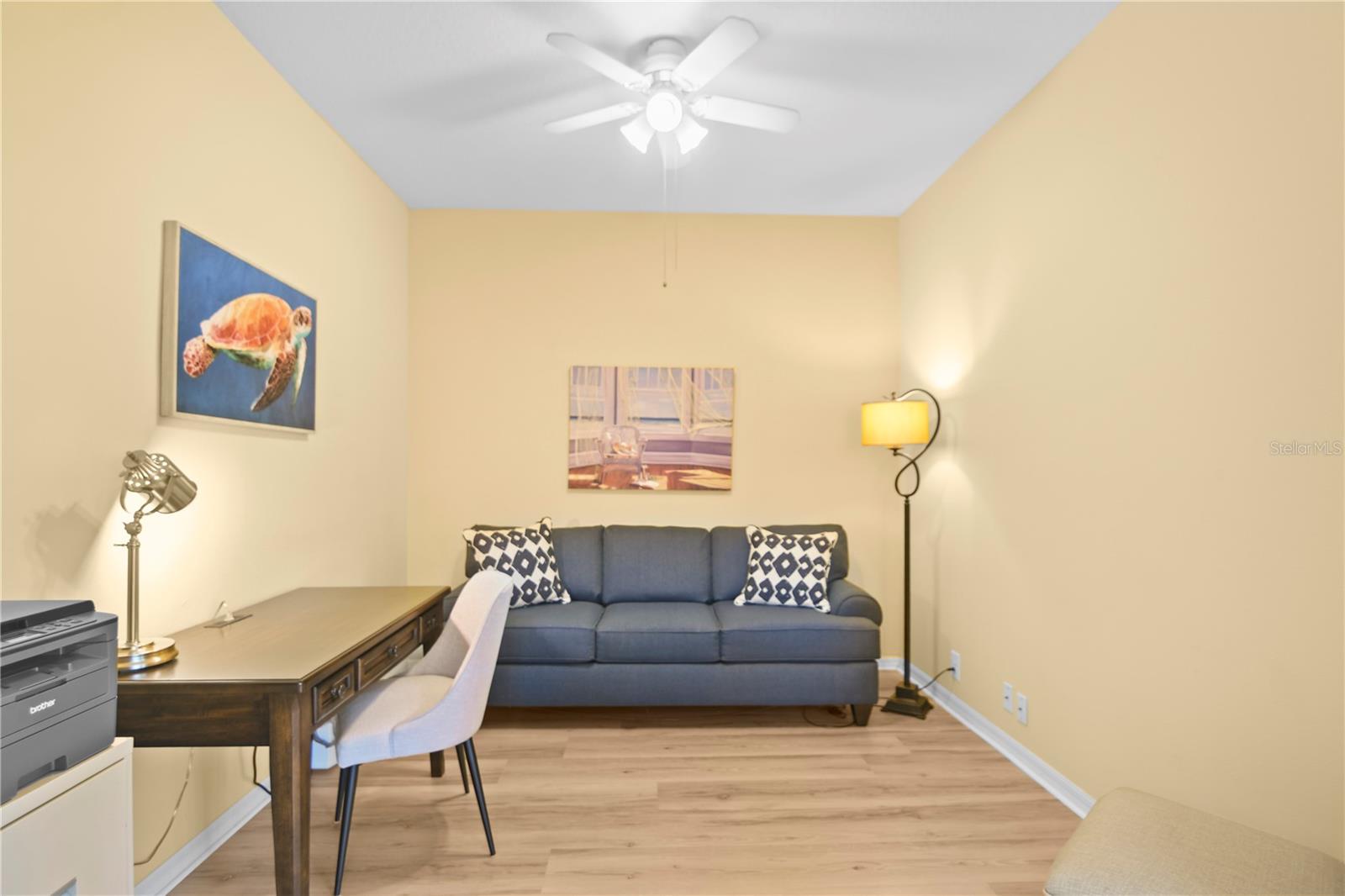 ROSEDALE 8 WESTBURY LAKES - Residential