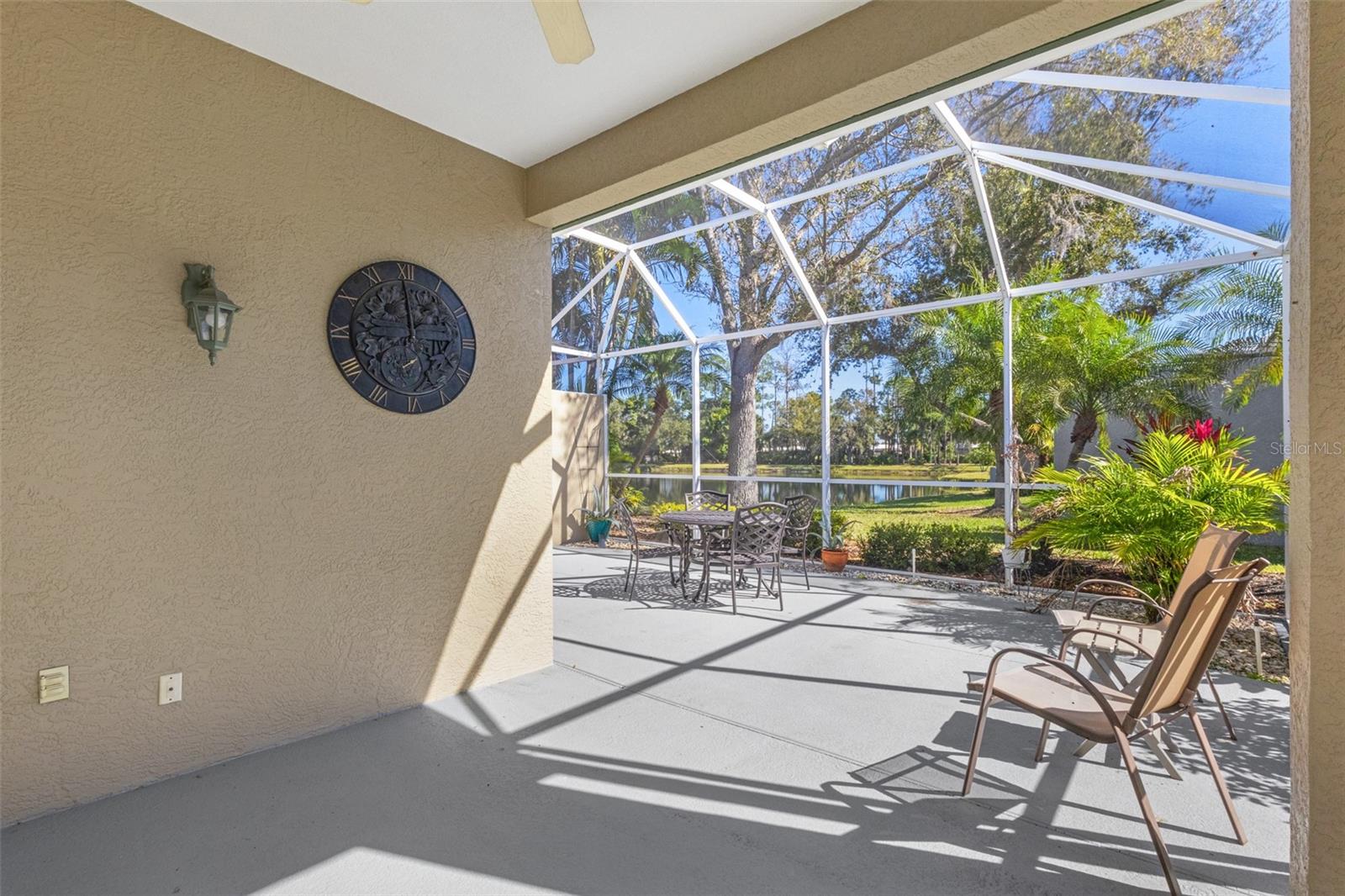 ROSEDALE 8 WESTBURY LAKES - Residential