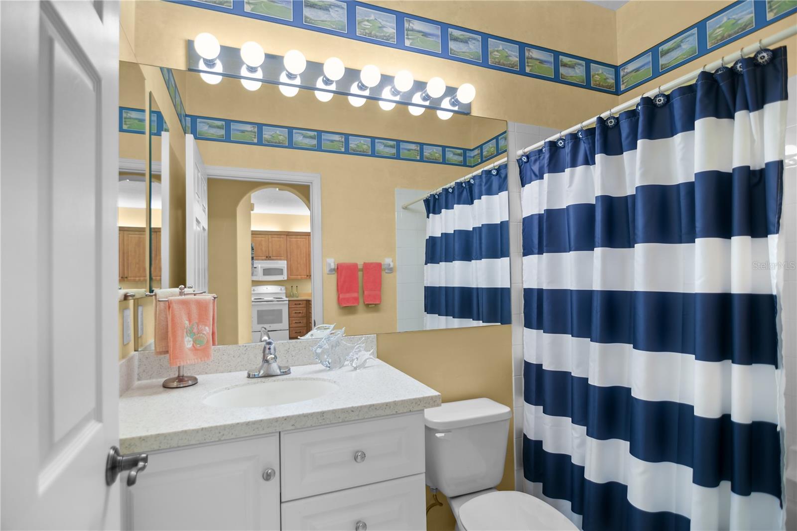 ROSEDALE 8 WESTBURY LAKES - Residential