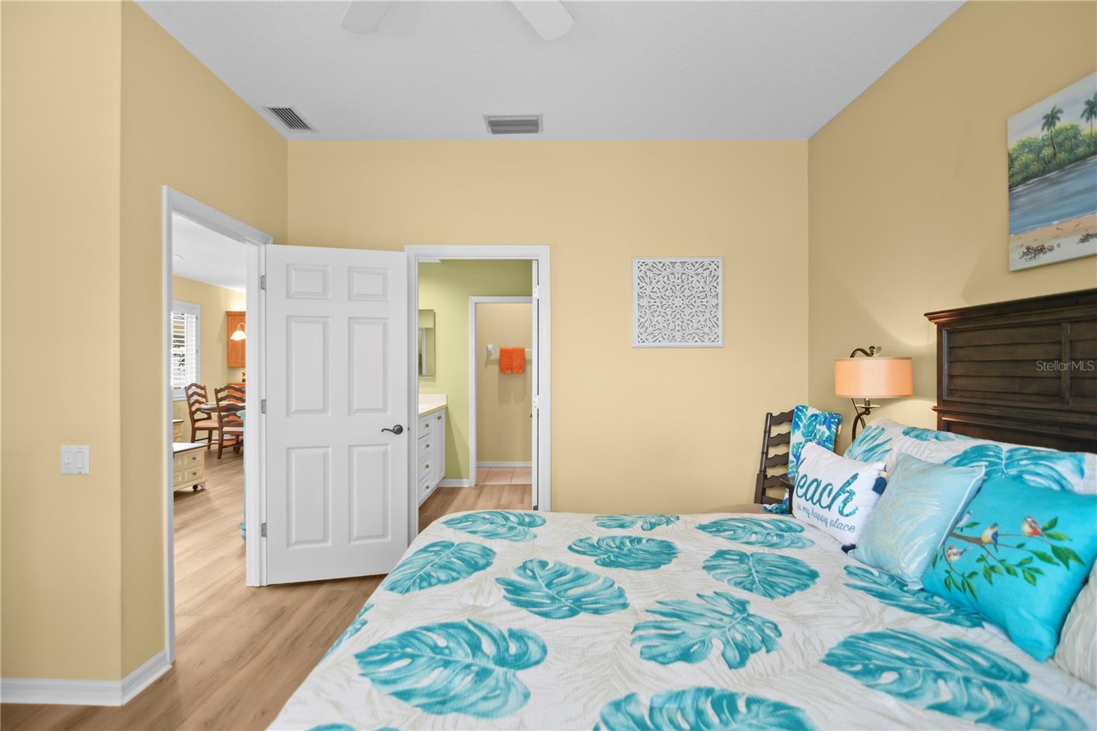 ROSEDALE 8 WESTBURY LAKES - Residential