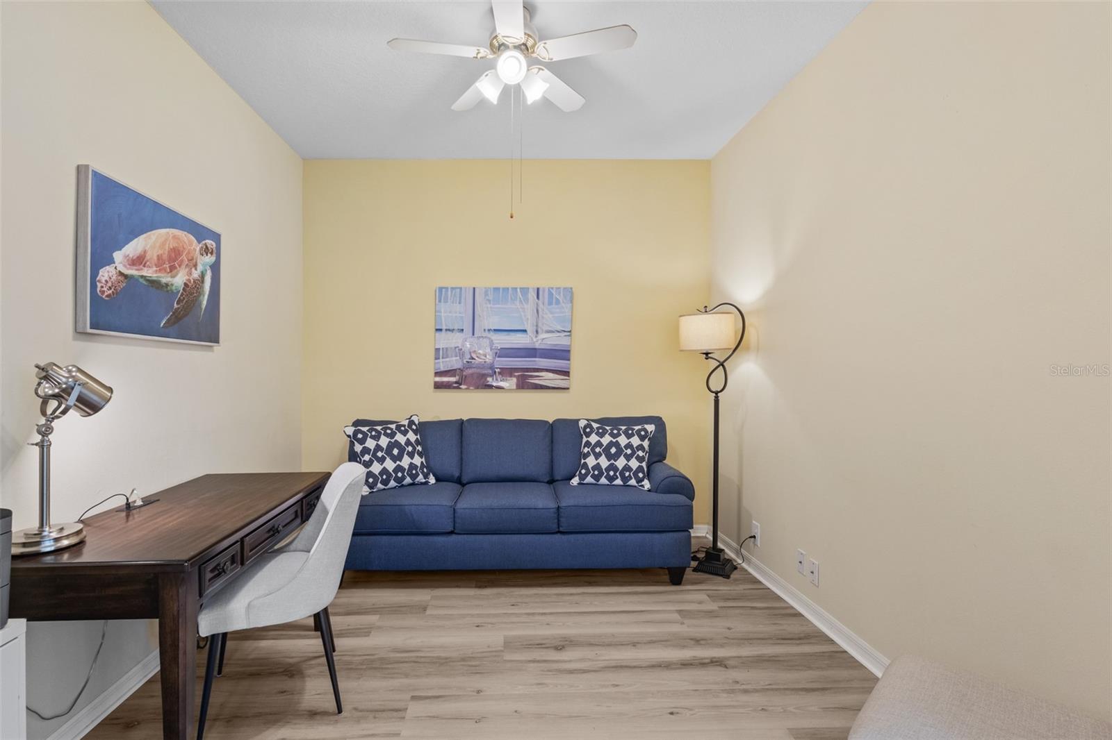 ROSEDALE 8 WESTBURY LAKES - Residential