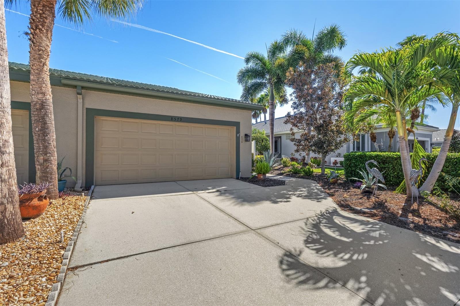 ROSEDALE 8 WESTBURY LAKES - Residential