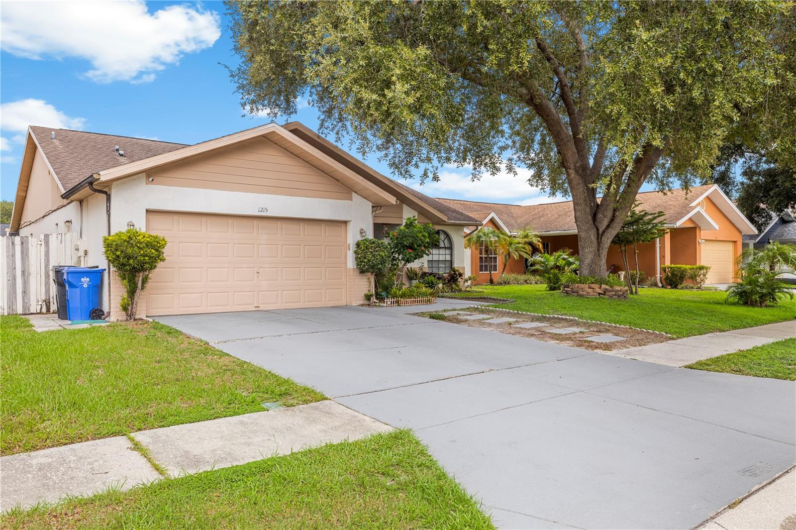 1215 RINKFIELD PLACE