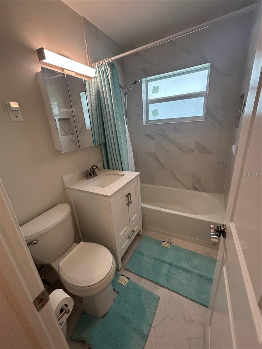 PORT CHARLOTTE SEC 033 - Residential Lease