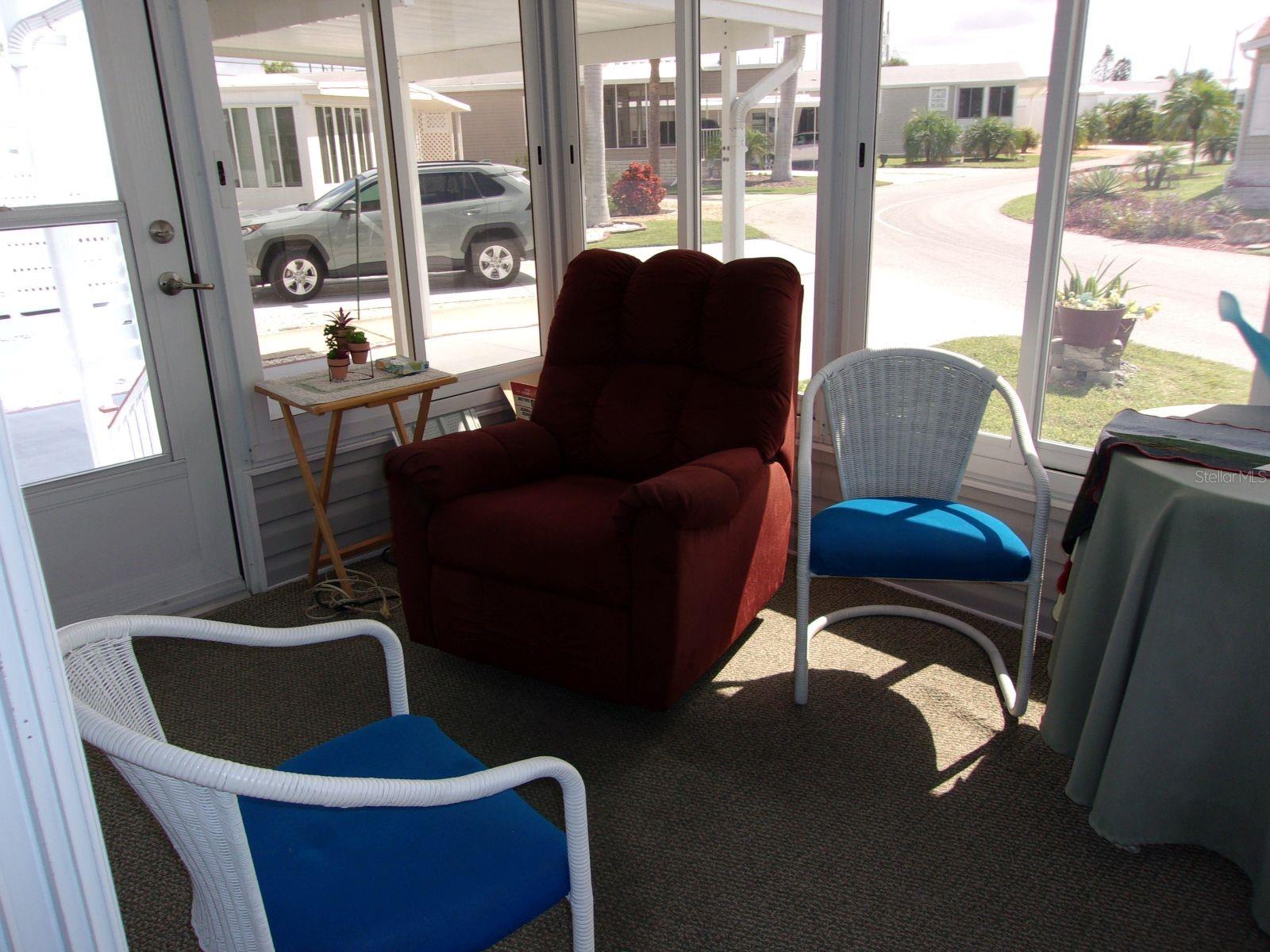 COUNTRY CLUB ESTATES - Residential