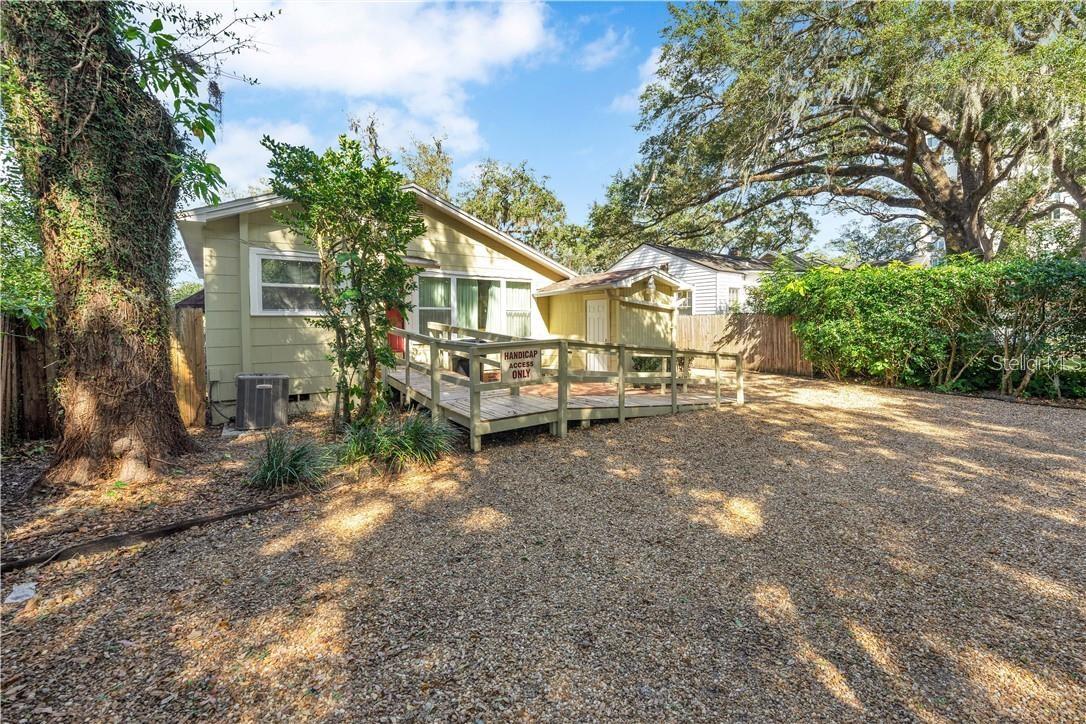 EAST VIEW PARK - Commercial Sale