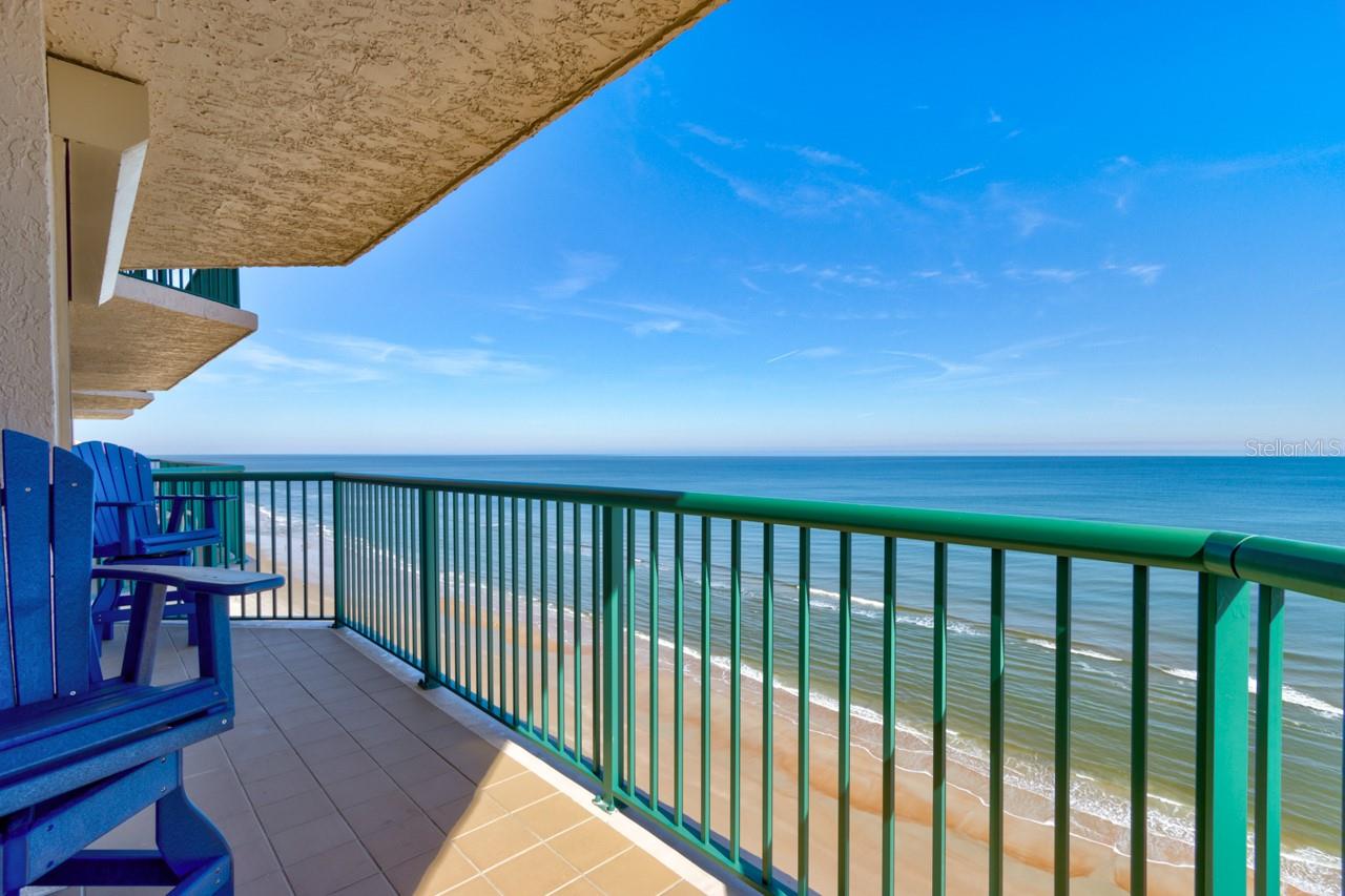 DIMUCCI TWIN TOWERS - Residential