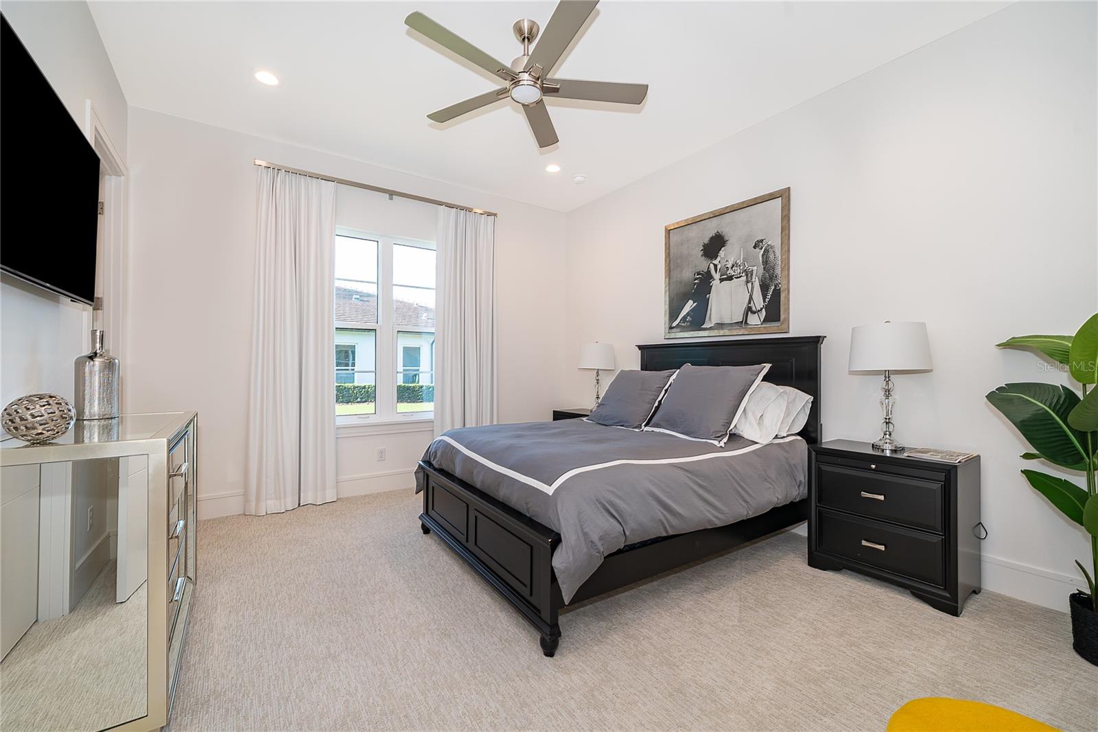 BELLA COLLINA SUB - Residential