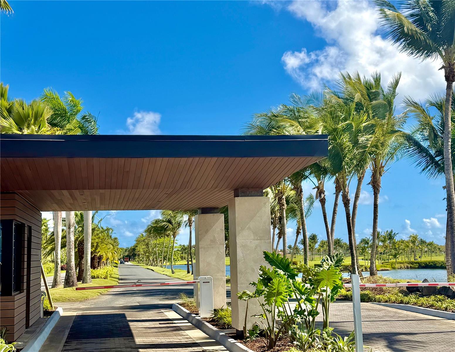 COCO BEACH - Residential