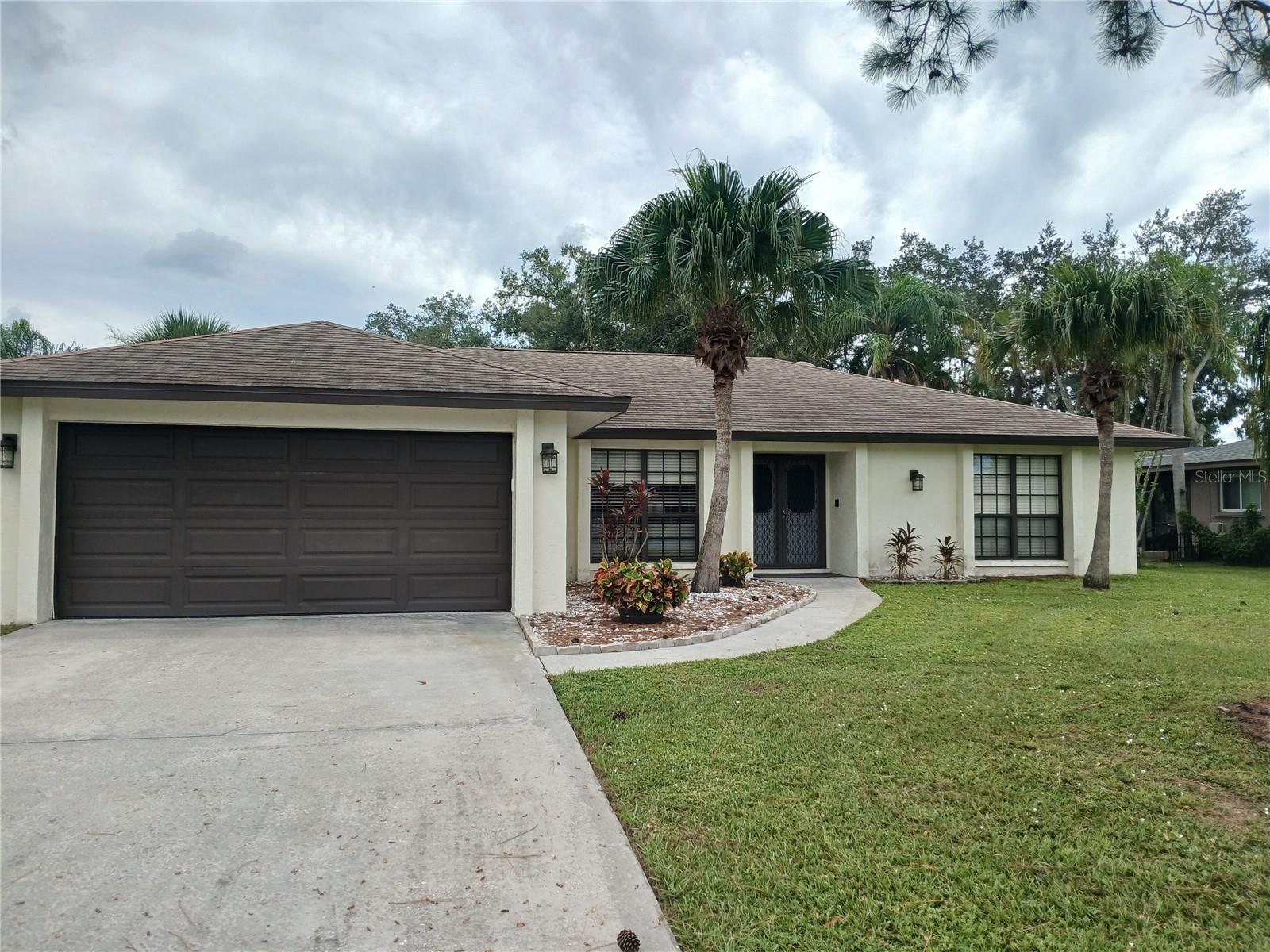 Modern, updated fully furnished and fully appointed 3 bedroom 2 bath single family pool home plus office in Center Gate in Sarasota is now available for seasonal rental. Enjoy FL outdoor living and caged lanai, outdoor grilling, and outdoor shower. Luxury vinyl plank flooring, fully renovated kitchen, family room, and baths. Gorgeous kitchen with top of the line appliances, cabinetry, and stone counter tops. Wood burning fireplace in the open plan family room and dining area. This tastefully designed and furnished home is perfect for your seasonal use. Close to I-75, local restaurants, and Siesta and Lido Key beaches.