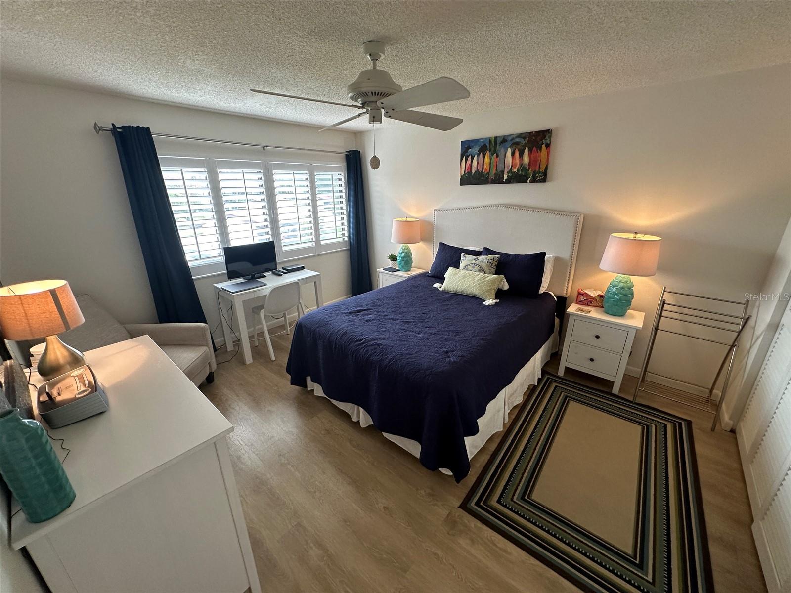 VALENCIA GARDEN CONDO III - Residential Lease