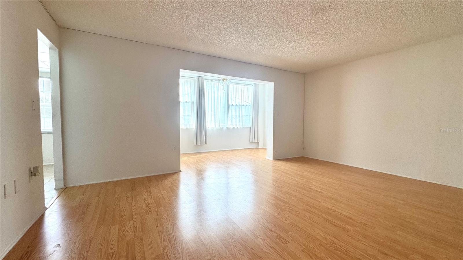 CROSSWINDS COLONY ONE CONDO - Residential