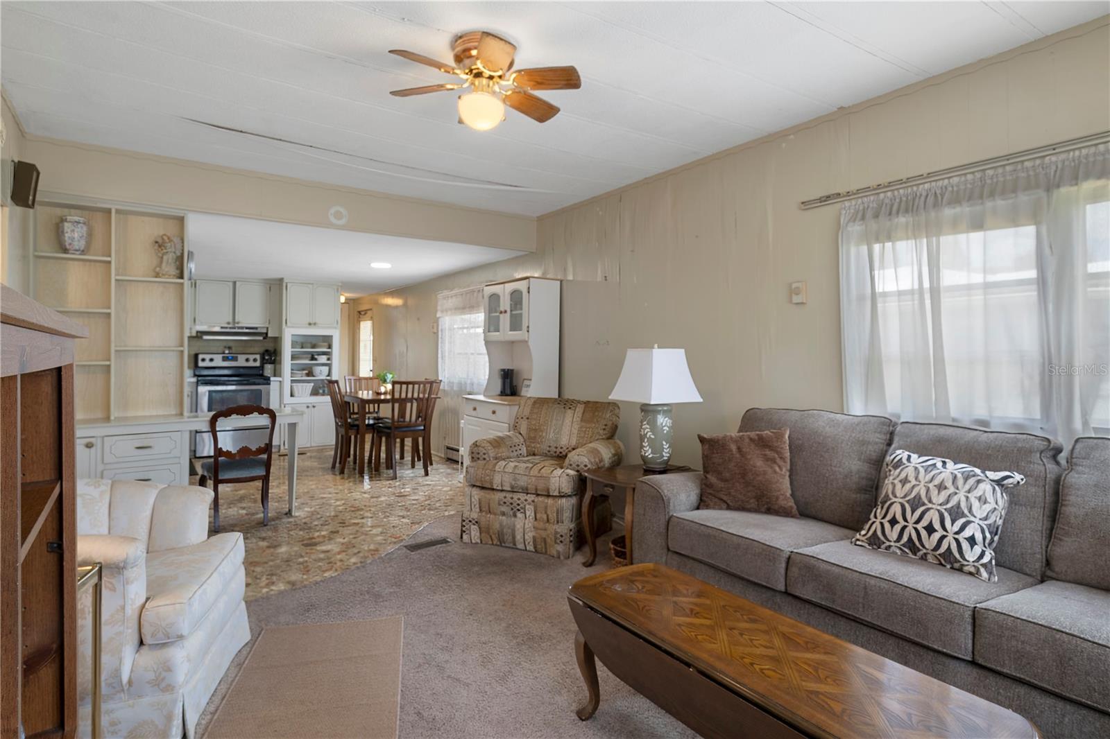 FLORIDA TRAILER ESTATES - Residential