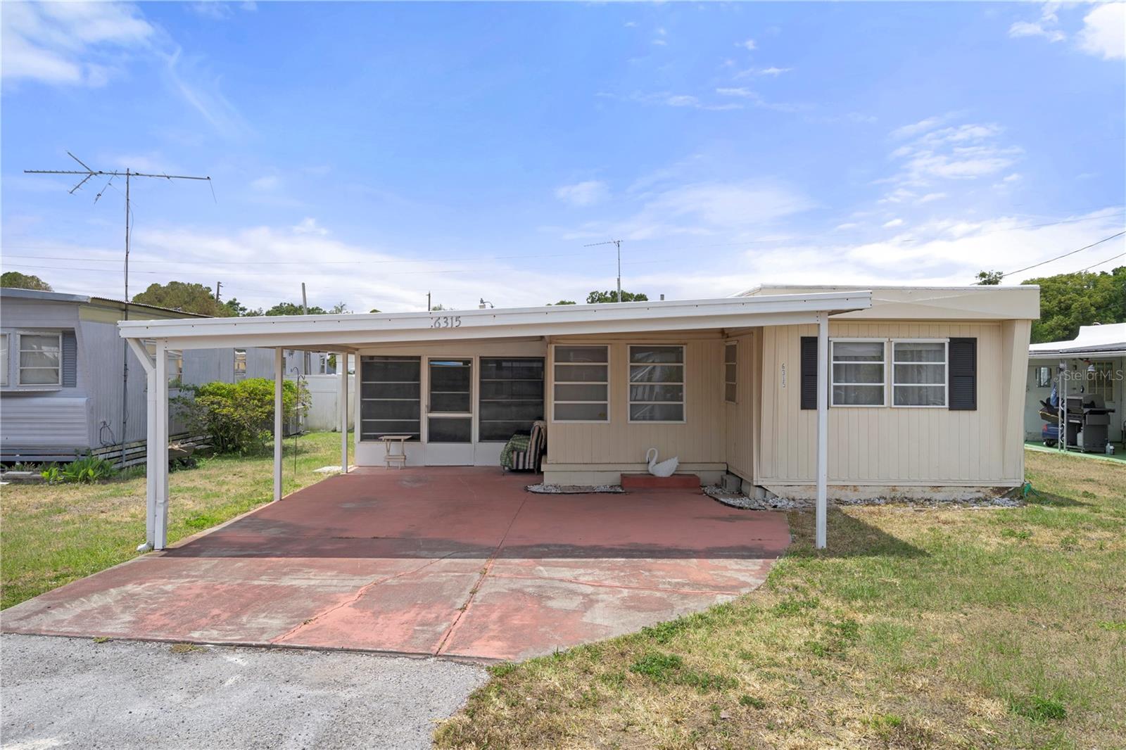 FLORIDA TRAILER ESTATES - Residential