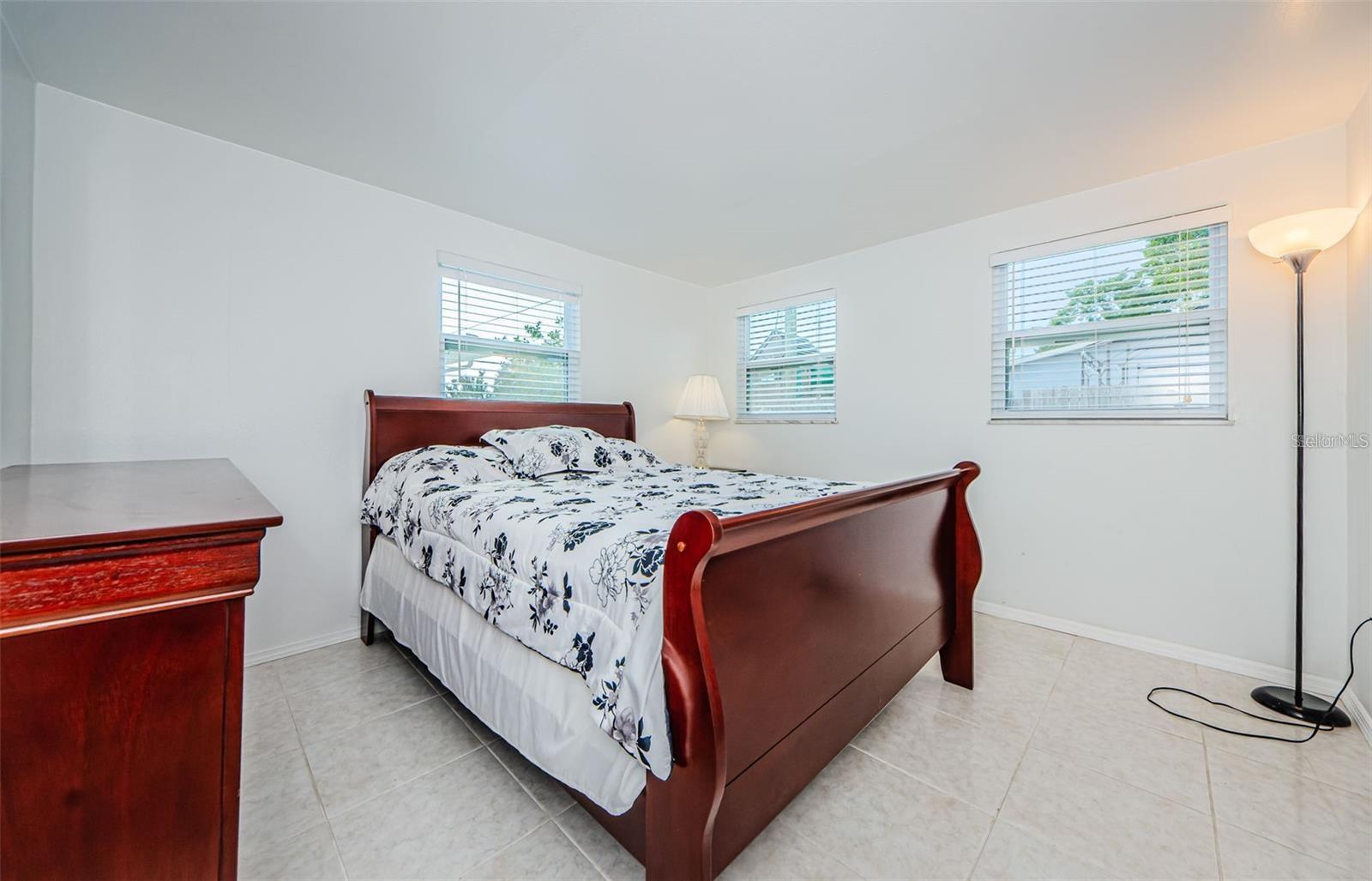 CREST RIDGE GARDENS - Residential