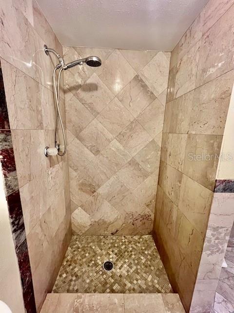 TAHITIAN HOMES - Residential Lease