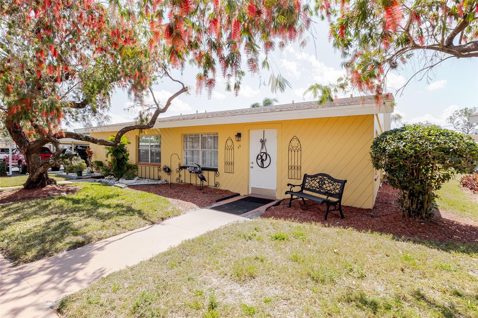 401 DORCHESTER PLACE 55