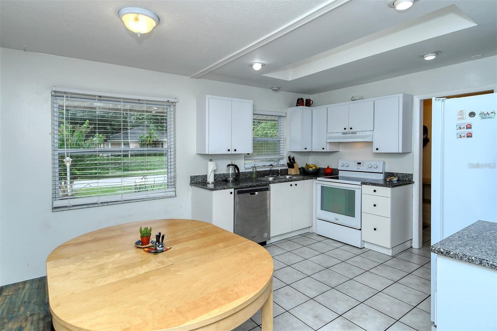 SARASOTA SPGS - Residential