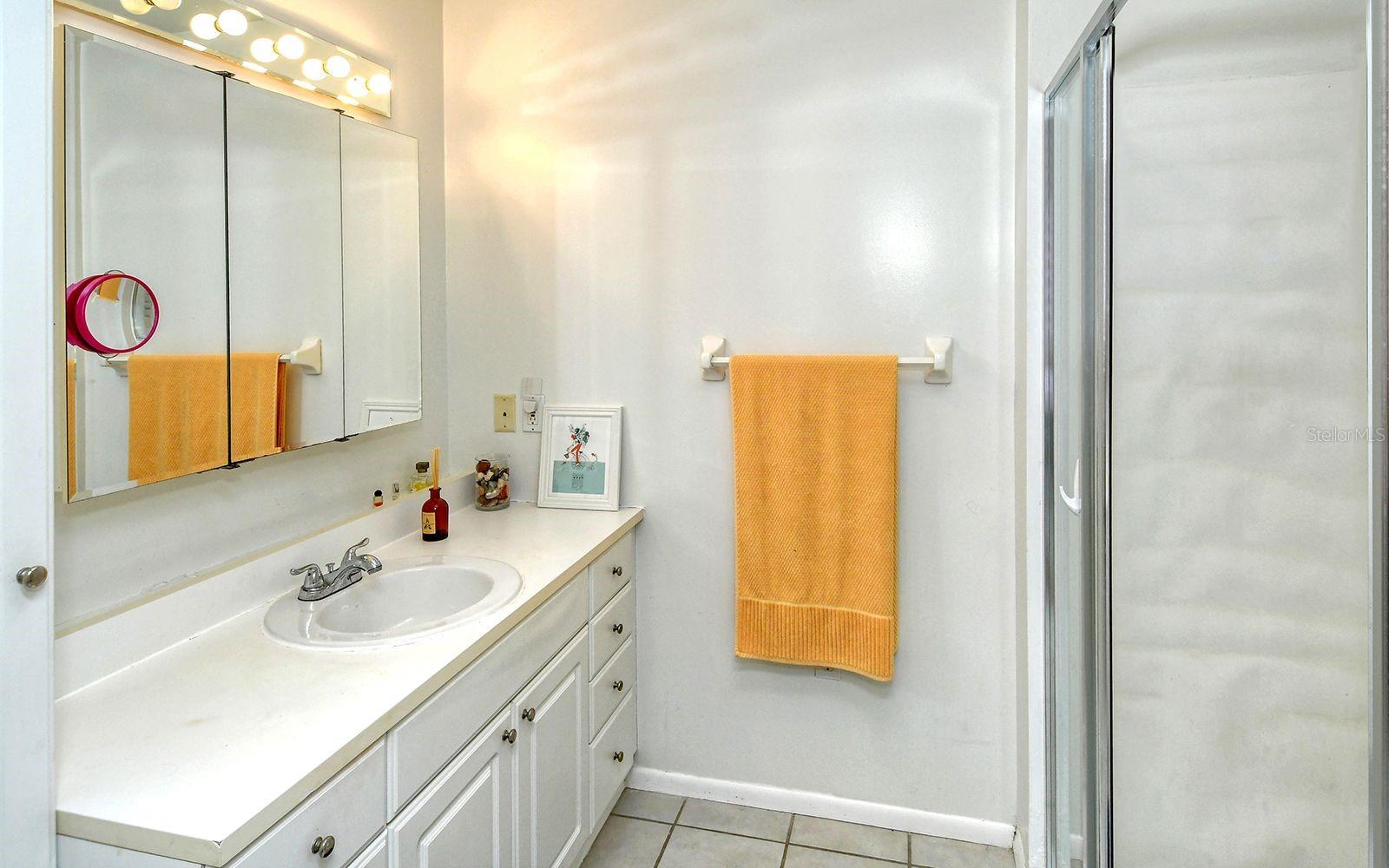 SARASOTA SPGS - Residential