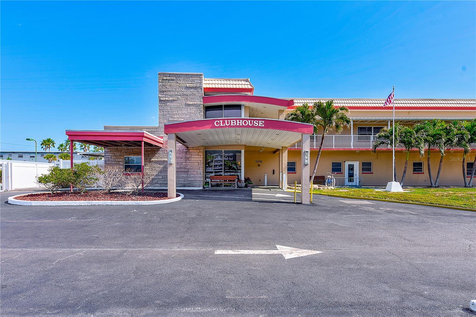 TOWN SHORES OF GULFPORT - Residential