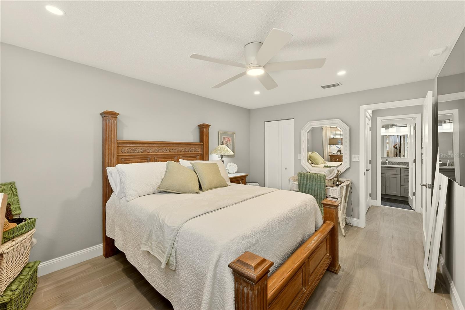 TOWN SHORES OF GULFPORT - Residential