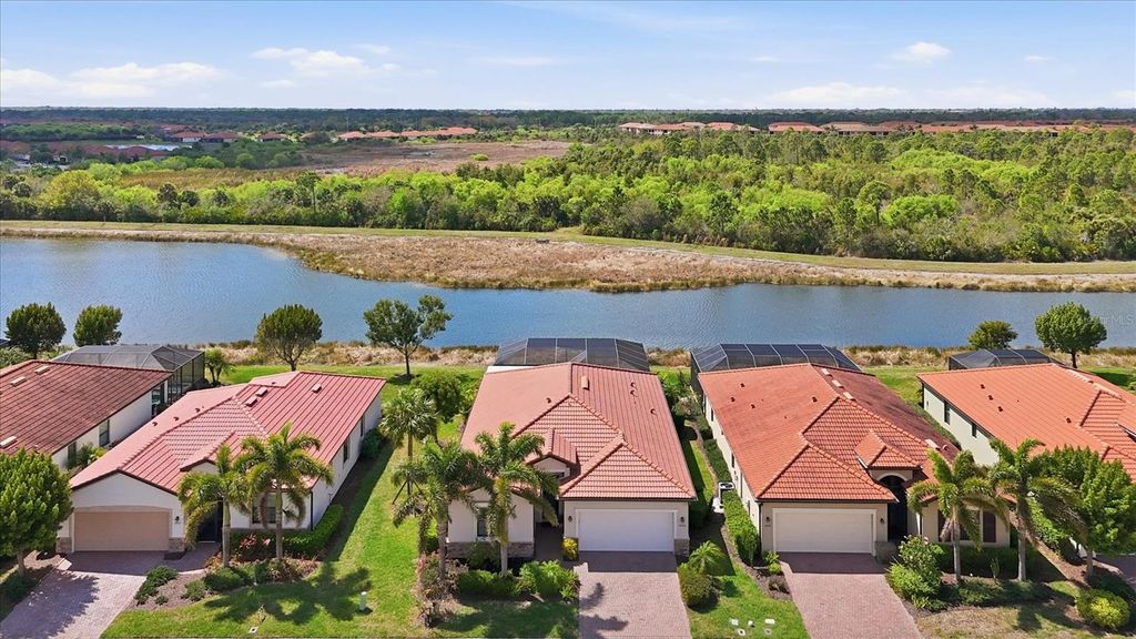 Photo of 10443 Medjool Drive, Venice, FL 34293 (MLS # N6143234)