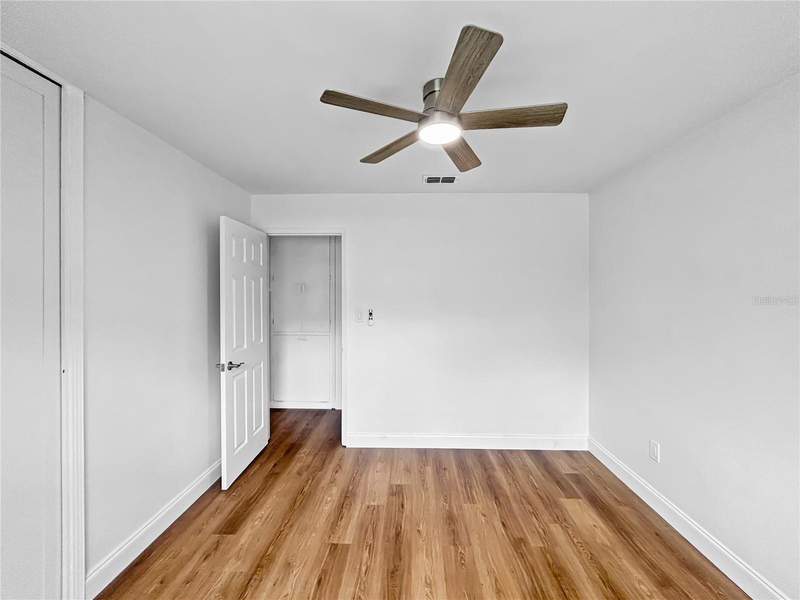HIGHLAND COURT #4 - Residential