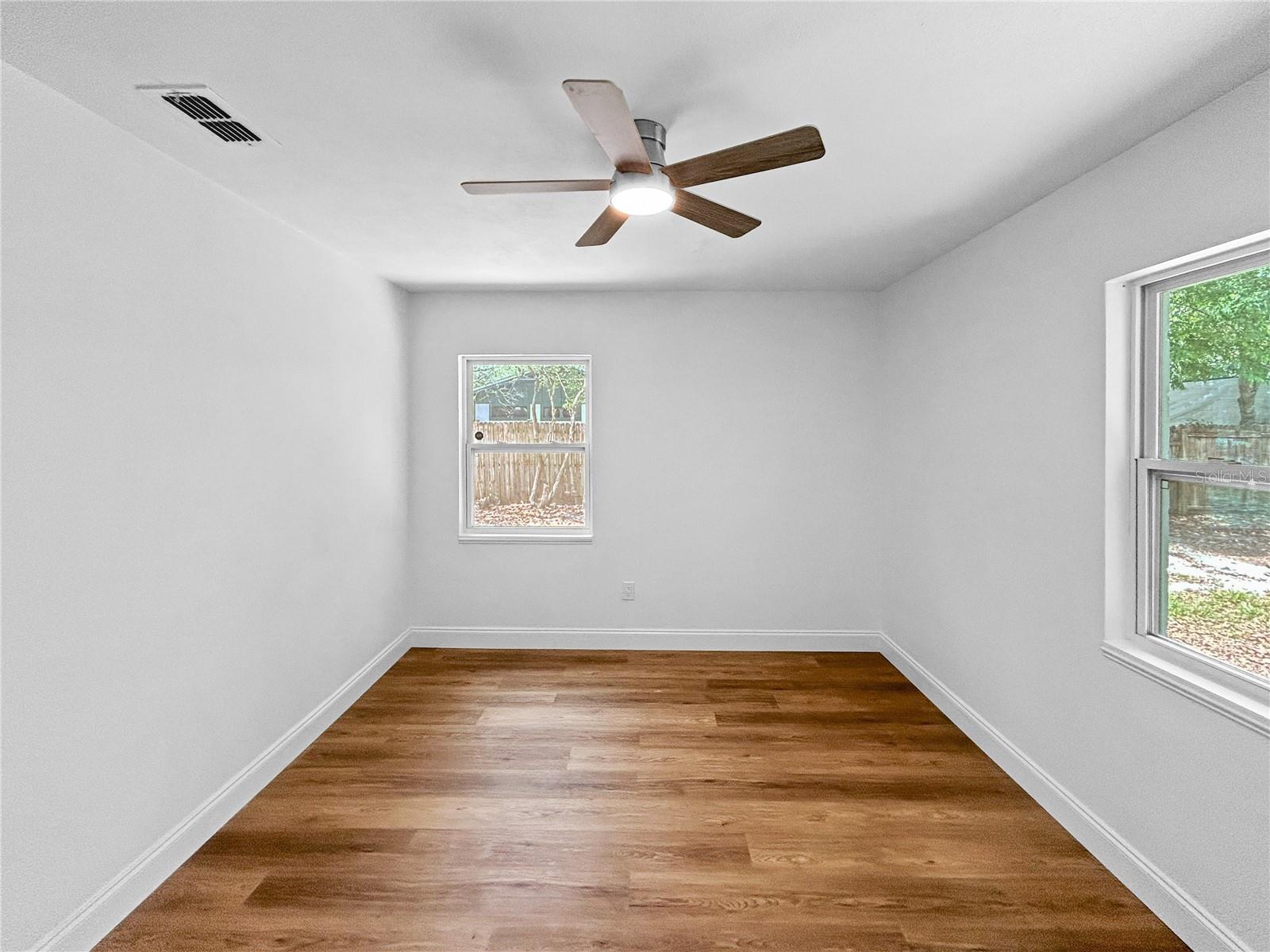 HIGHLAND COURT #4 - Residential