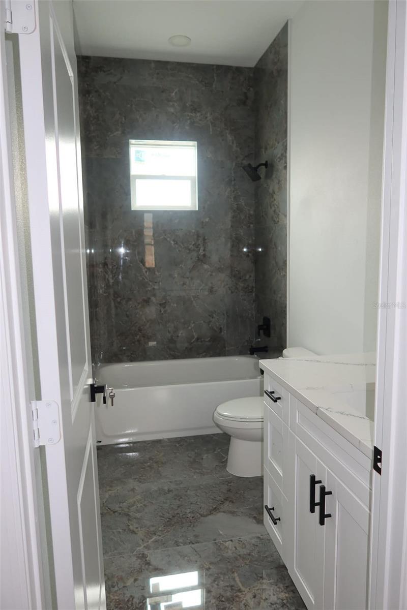 LINCOLN HEIGHTS - Residential