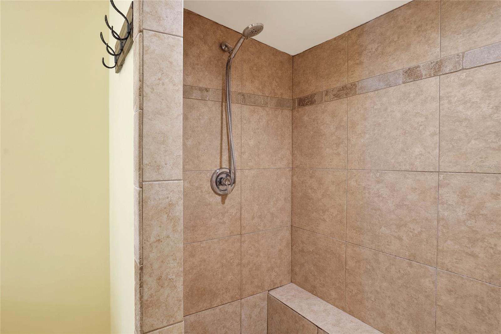 KENT ACRES - Residential