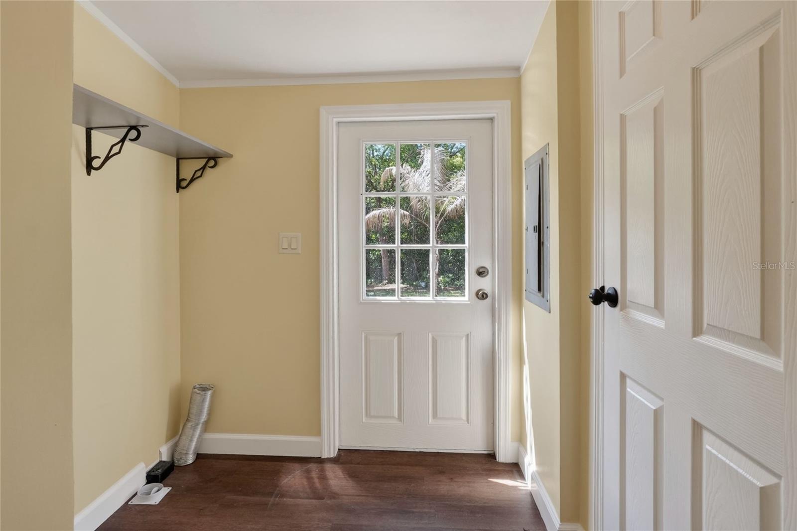 KENT ACRES - Residential