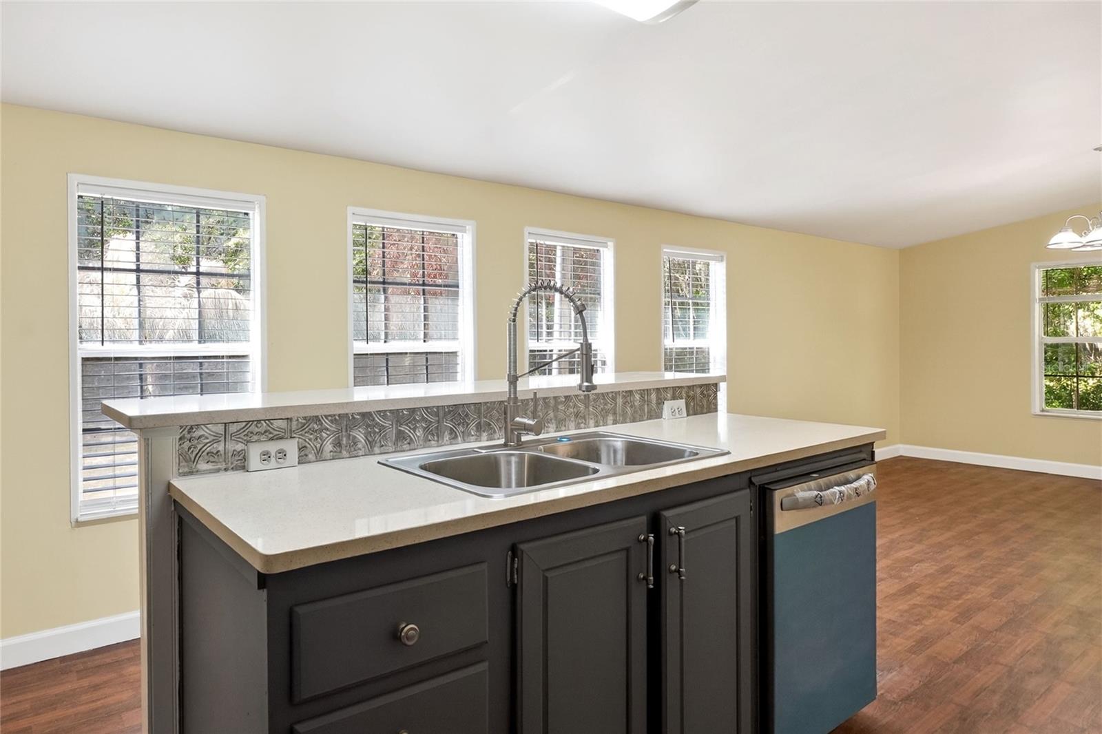 KENT ACRES - Residential