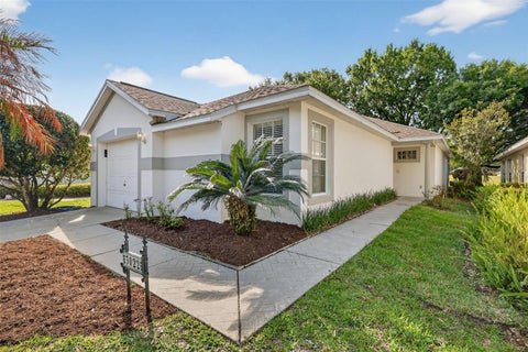 Tiny photo for 3022 Andover Court, Mount Dora, FL 32757 (MLS # G5118564)