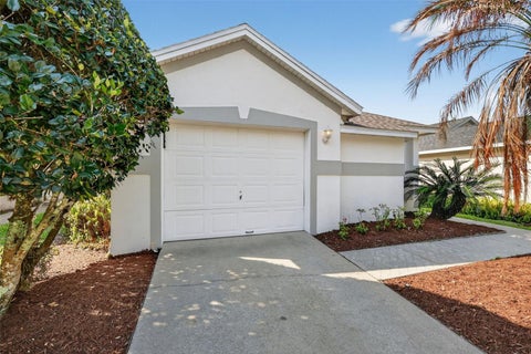 Tiny photo for 3022 Andover Court, Mount Dora, FL 32757 (MLS # G5118564)