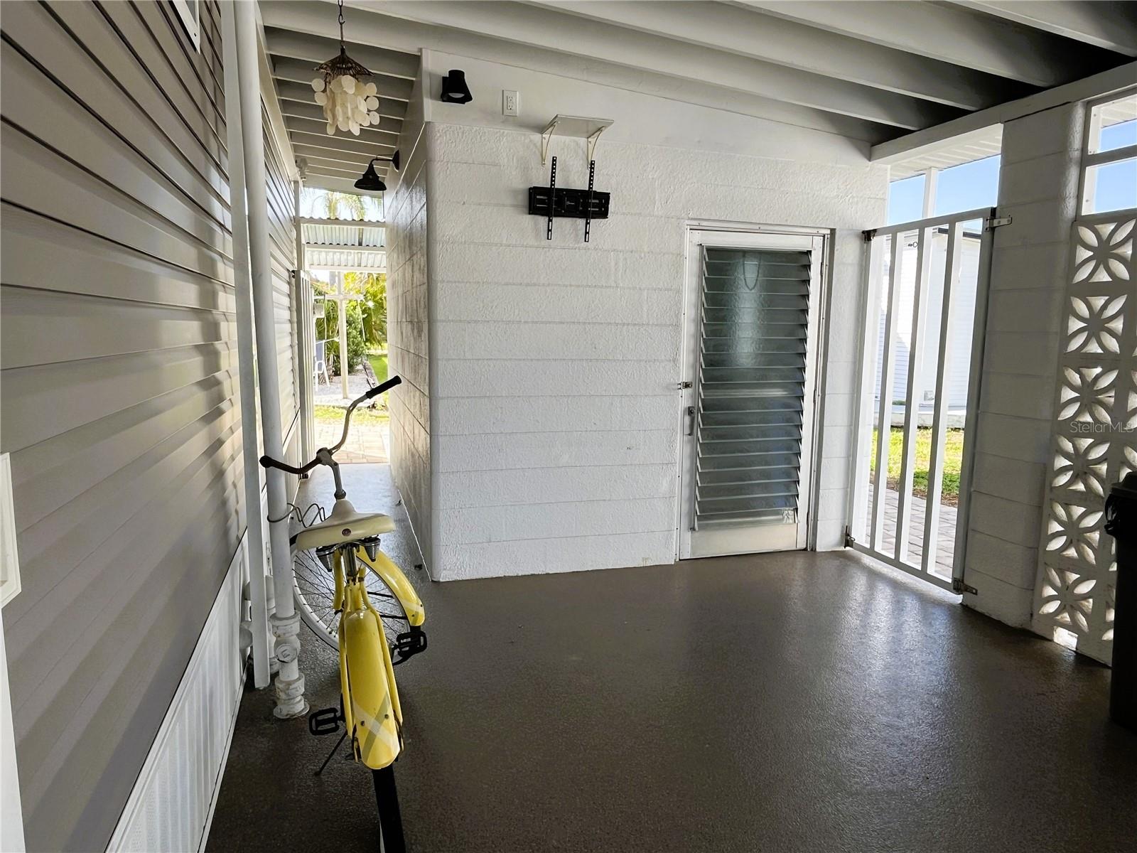 TRAILER ESTATES FOURTH ADD - Residential