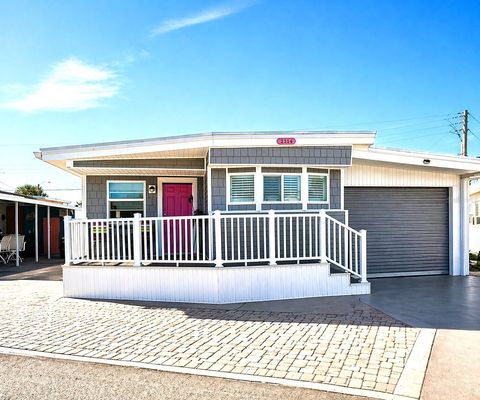 Photo of 2314 Pennsylvania Avenue, Bradenton, FL 34207 (MLS # A4688406)
